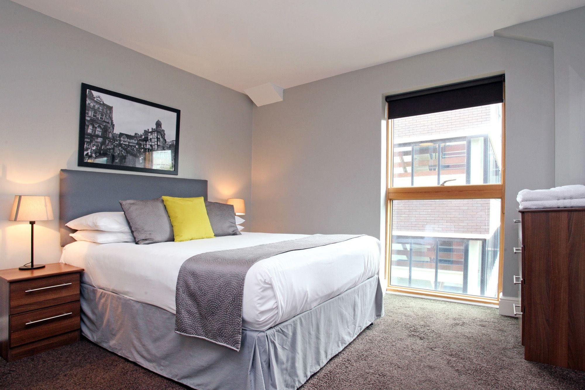 The City Warehouse Aparthotel Манчестер Экстерьер фото